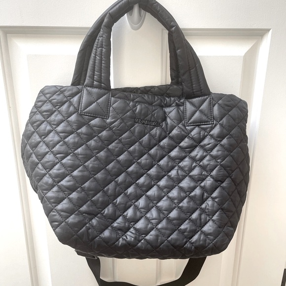 💰SOLD💰NEW MZ Wallace Medium Metro Tote Deluxe - Picture 1 of 5